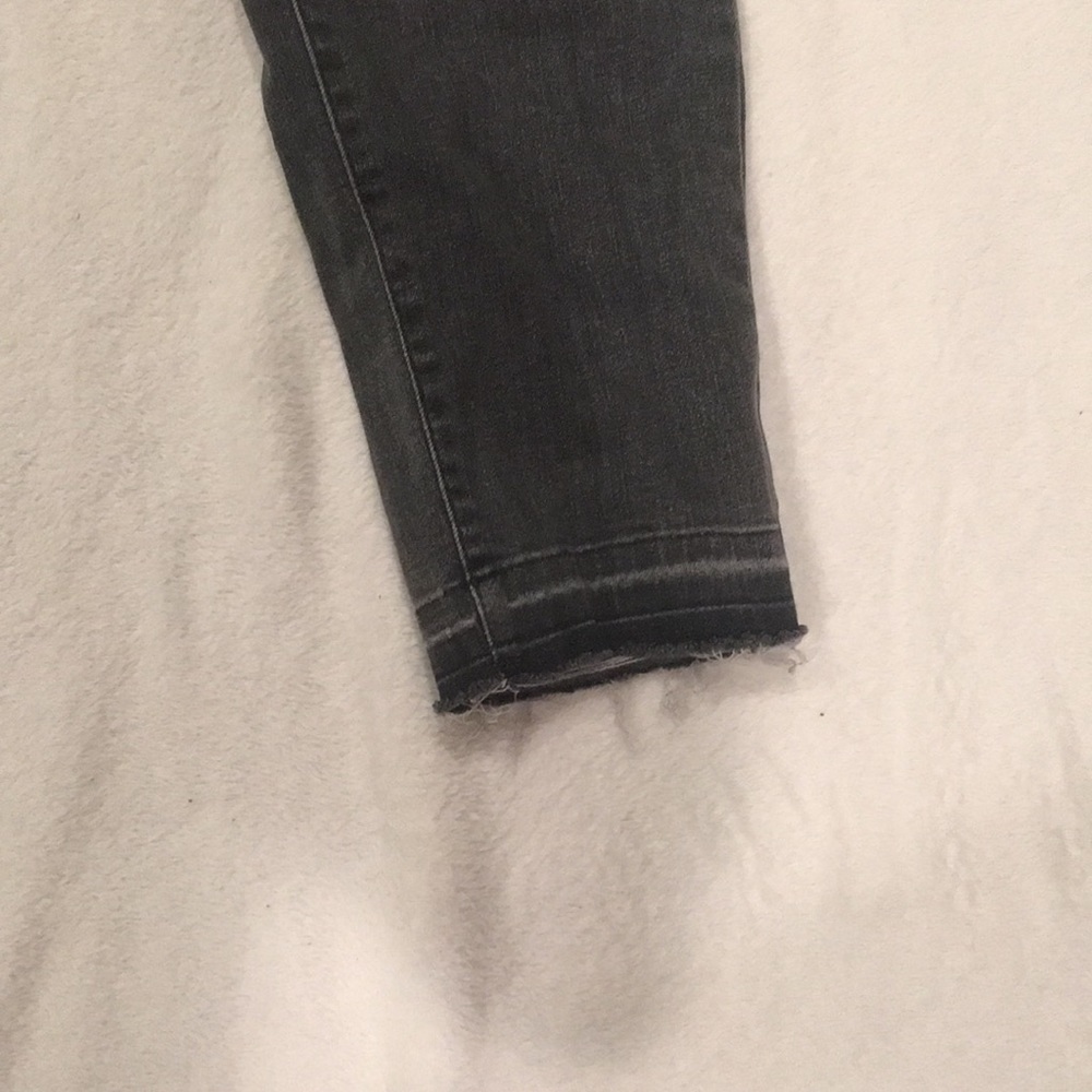 universal thread gray stretch jeans ✨ - Picture 5 of 7